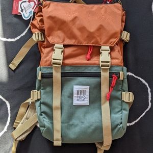 Topo rover bag NWT